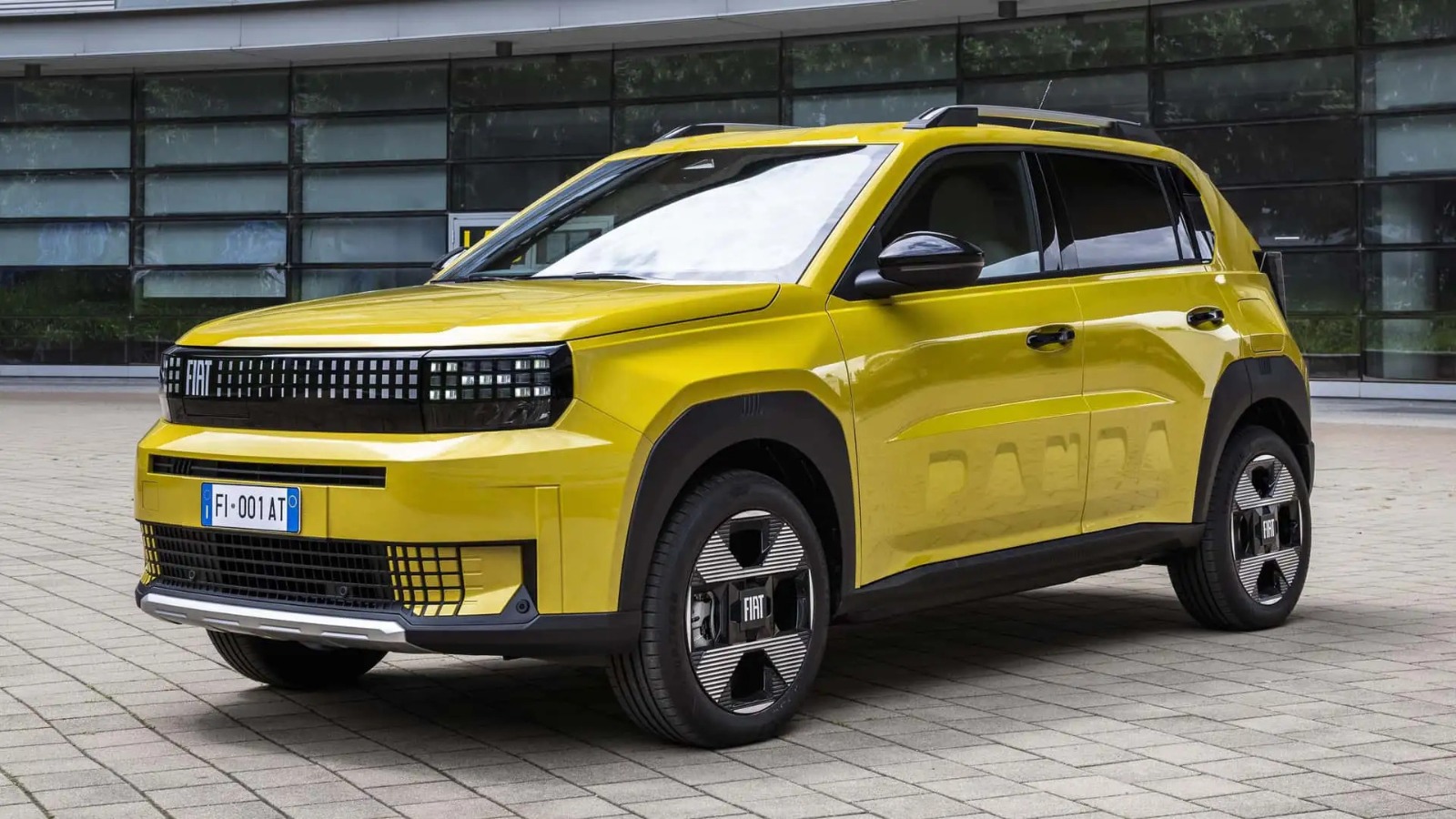 Novo Fiat nacional em Betim + 4 híbridos para 2026: Stellantis quer dominar o jogo no Brasil