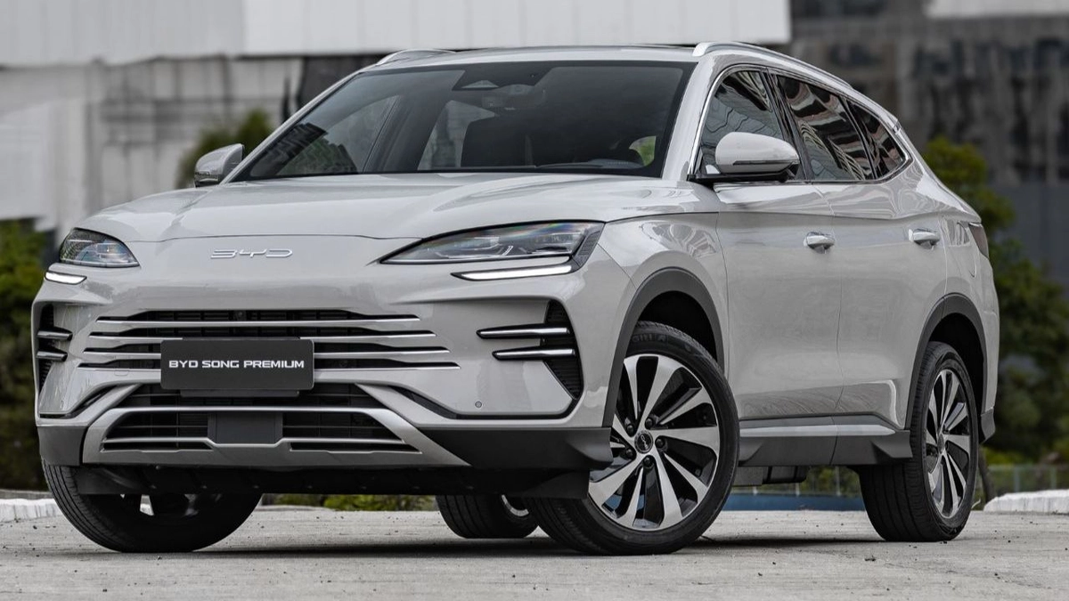 Carros Mais Vendidos Até 7 de Dezembro 2025: Strada Dispara como Líder Absoluto e BYD Song Choca Top 3 – Seu Favorito Resiste?