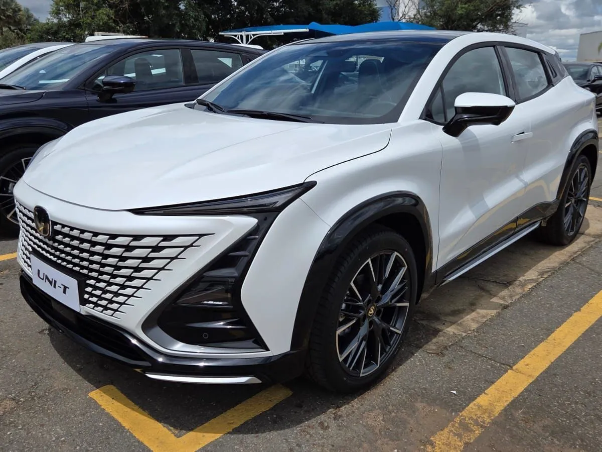 CAOA Changan UNI-T R$169.990: O SUV que redefine o luxo tecnológico chega ao Brasil já nacional