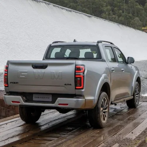 Poer P30 supera vendas da FIAT Titano em março de 2026