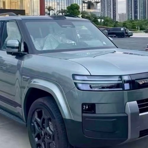 BYD Ti7 vira fenômeno: 50 mil unidades em apenas 80 dias fazem SUV híbrido ser um dos mais rápidos a vender na China