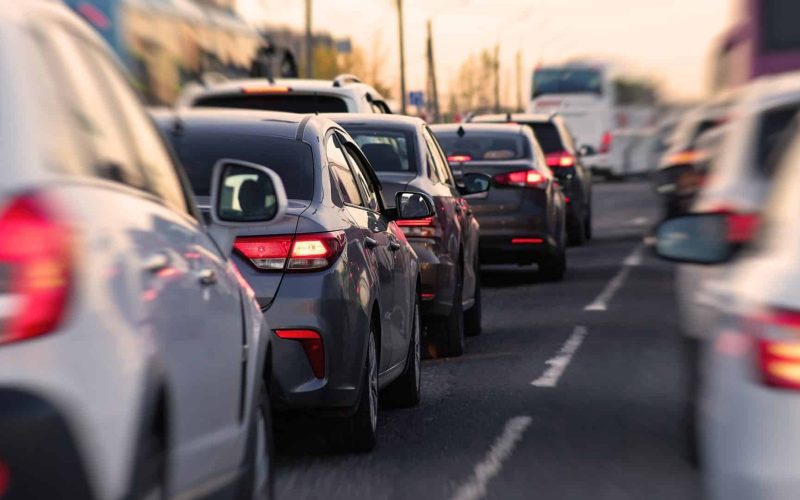 Frota brasileira envelhece apesar das vendas: idade média bate recorde em 2025